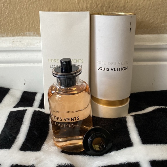 Authentic Louis Vuitton Rose Des Vents. Preowned, used once - Picture 3 of 12